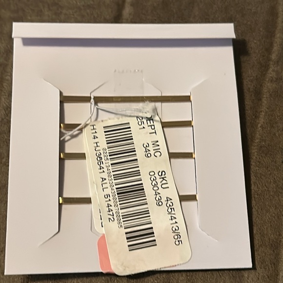 NWOT - ANNA & AVA GOLD HAIR CLIP PIN SET RHINESTONES - Picture 3 of 3